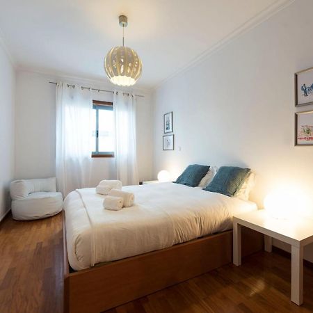Lovelystay - Charm Beach Apartment By Metro Station Matosinhos  Exterior photo