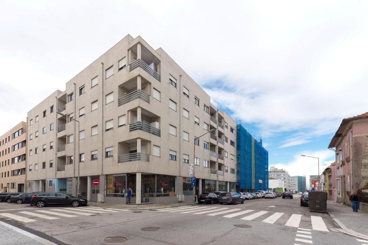 Lovelystay - Charm Beach Apartment By Metro Station Matosinhos  Exterior photo